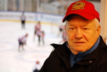 Рафаилу Газизовичу Ишматову - 73!